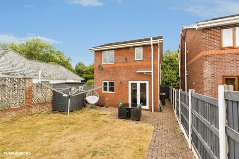 3 bedroom detached house for sale, London Road, Flint, CH6