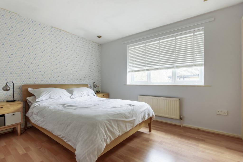 Apartment in London - View 2