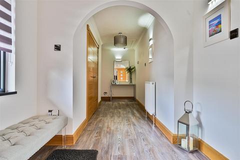 5 bedroom detached bungalow for sale, Cleghorn