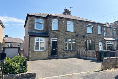 4 bedroom semi-detached house for sale, Kenley Mount, Wibsey, Bradford, BD6