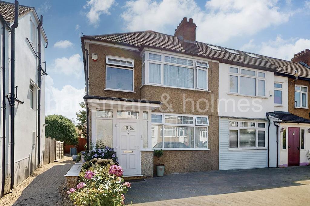 Semi-detached house exterior, driveway