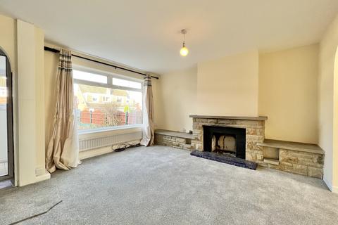 3 bedroom semi-detached house to rent, Yew Lane, Garforth, West Yorkshire, LS25