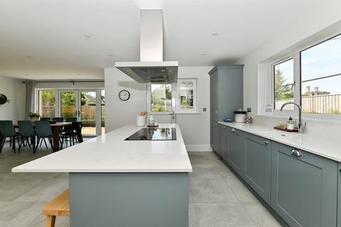 4 bedroom detached house for sale, Church Street, Hilperton, Trowbridge