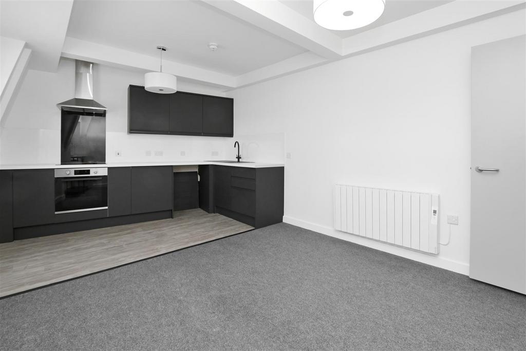 Apartment in London, Charlton Riverside - More