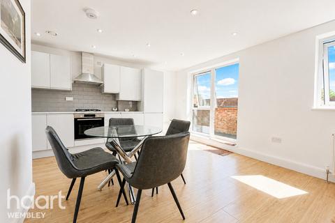 2 bedroom apartment to rent, Crawford Avenue, WEMBLEY