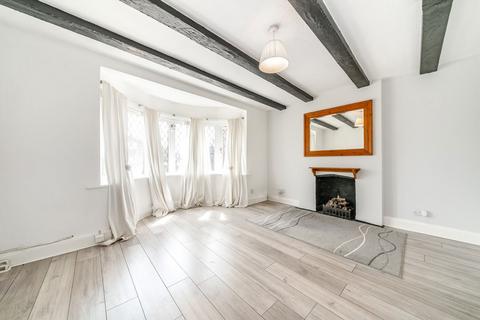 undefined, Murray Avenue, Hounslow TW3