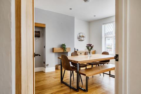 3 bedroom semi-detached house for sale, Ledbury Road, Hereford
