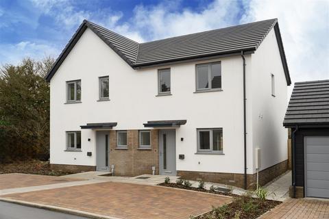 undefined, Long Close, Barnstaple EX32