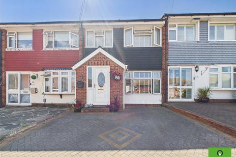 Fox Close, Romford RM5