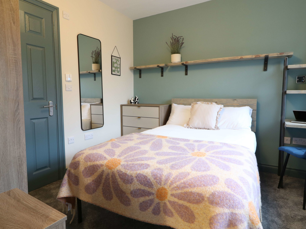 67 Masons Road, Headington OX3
