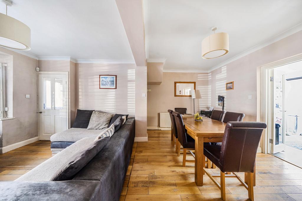 Open-plan living area, open plan living