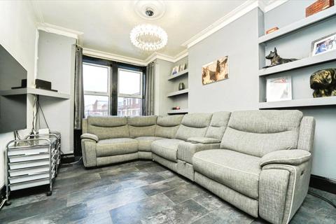 3 bedroom semi-detached house for sale, Painswick Road, Gloucester, Gloucestershire, GL4