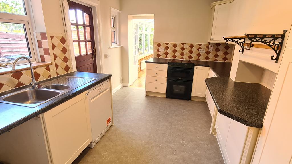 House in Test Valley, Andover - View 5