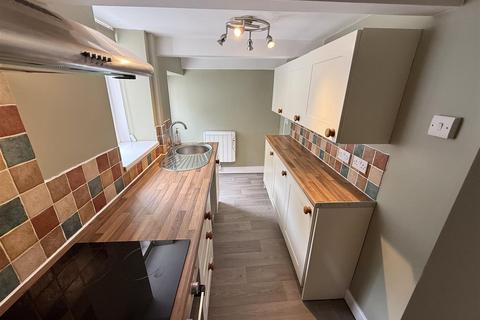 2 bedroom house for sale, Rhiw San Pedr, Llanybydder
