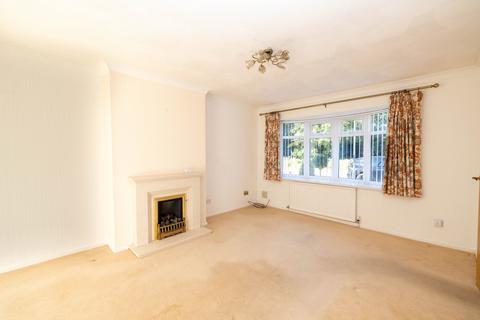 3 bedroom terraced house to rent, Heol Y Felin, Rhiwbina, Cardiff, CF14 6NT