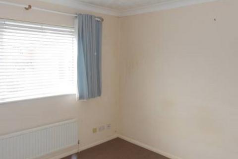 2 bedroom terraced house to rent, Dagless Way, March