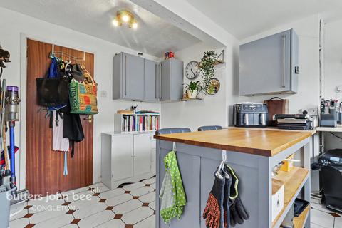3 bedroom semi-detached house for sale, Mayfield Road, Stoke-On-Trent