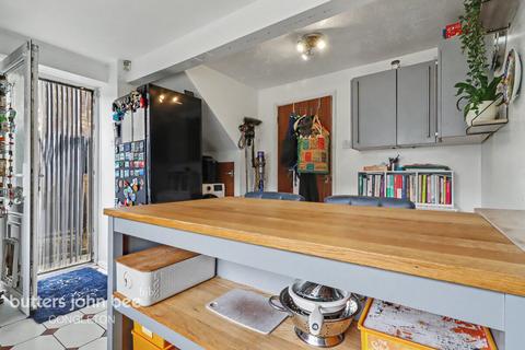 3 bedroom semi-detached house for sale, Mayfield Road, Stoke-On-Trent