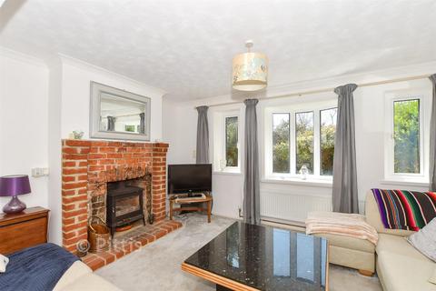 2 bedroom semi-detached house for sale, Richmond Meade, Freshwater, Isle of Wight