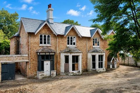 undefined, London Road, Blackwater, Camberley, Hampshire, GU17 0AG
