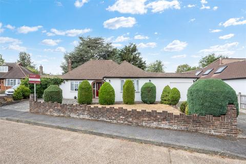 2 bedroom detached bungalow for sale, Cheviot Close, Sutton