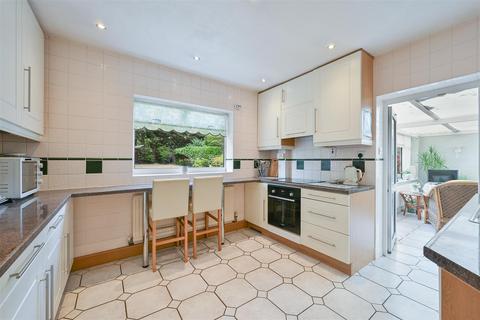 2 bedroom detached bungalow for sale, Cheviot Close, Sutton