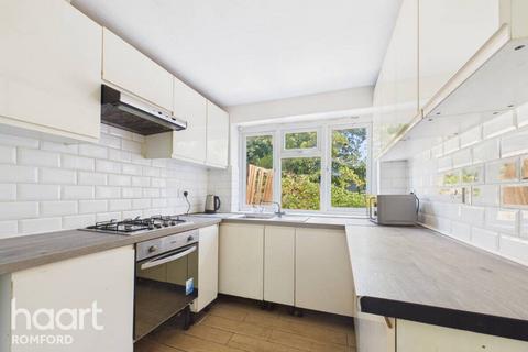 Hainault Road, Romford