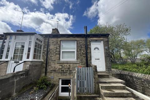 2 bedroom end of terrace house for sale, Hardy Street, Bradford BD6