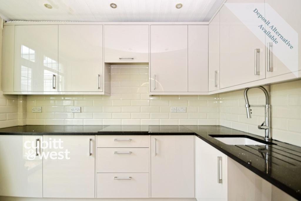 House in Purley - View 3