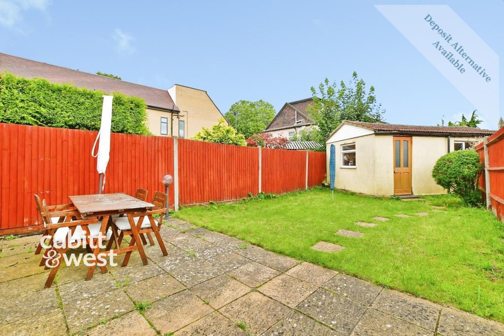House in Purley - View 5