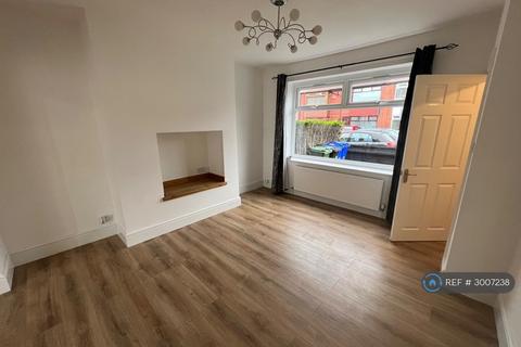 3 bedroom terraced house to rent, Mount Pleasant Road, Denton, Manchester, M34