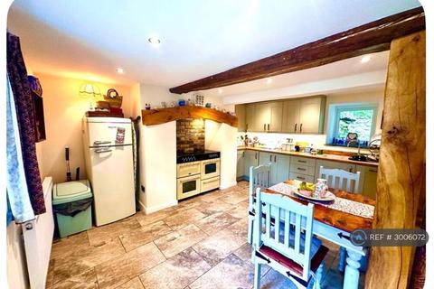 2 bedroom detached house to rent, Llanrhaeadr Ym Mochnant, Nr Oswestry, SY10