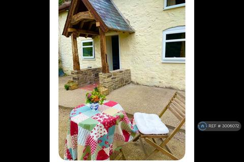 2 bedroom detached house to rent, Llanrhaeadr Ym Mochnant, Nr Oswestry, SY10