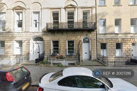 2 bedroom flat to rent, Bath, Bath, BA1