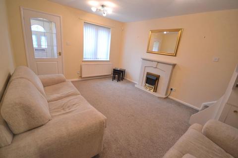 2 bedroom semi-detached house to rent, Calico Close, Salford M3