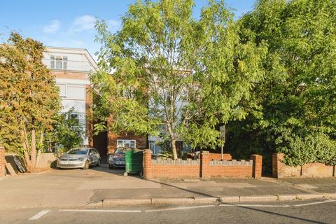 2 bedroom maisonette for sale, The Ridgeway, LONDON, London, E4