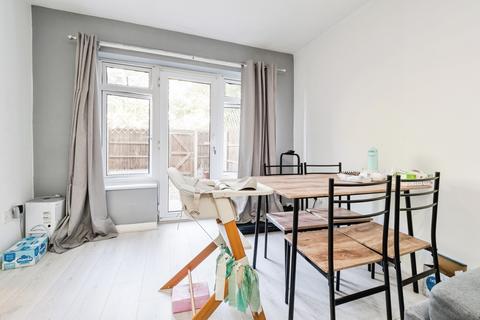 2 bedroom maisonette for sale, The Ridgeway, LONDON, London, E4