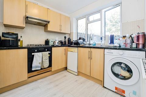 2 bedroom maisonette for sale, The Ridgeway, LONDON, London, E4