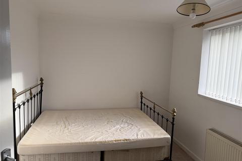 3 bedroom detached house for sale, Lenwade Road, Oldbury