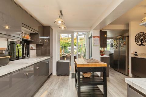 4 bedroom semi-detached house for sale, Ridgeway Lane, Bristol