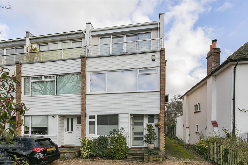 Detached house exterior