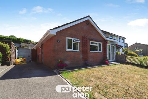 2 bedroom semi-detached bungalow for sale, Glan-Y-Ffordd, Taffs Well, Cardiff