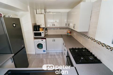 2 bedroom semi-detached bungalow for sale, Glan-Y-Ffordd, Taffs Well, Cardiff