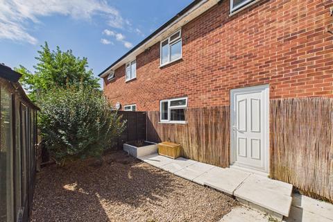 3 bedroom semi-detached house for sale, Thirlmere Road, Cheltenham GL51