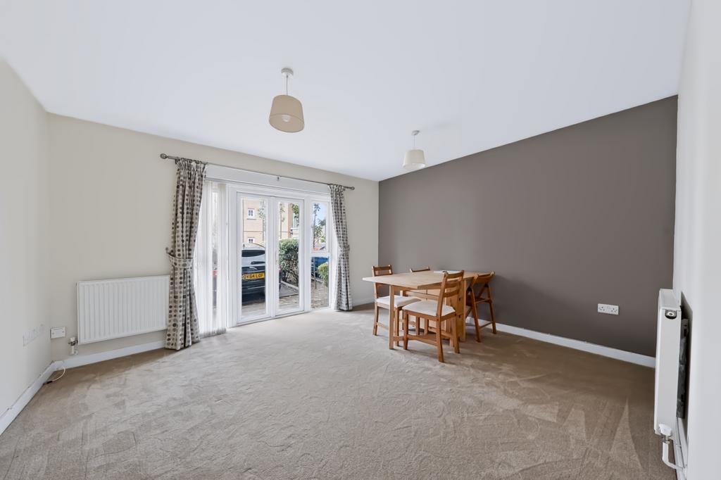 Apartment in London - View 5