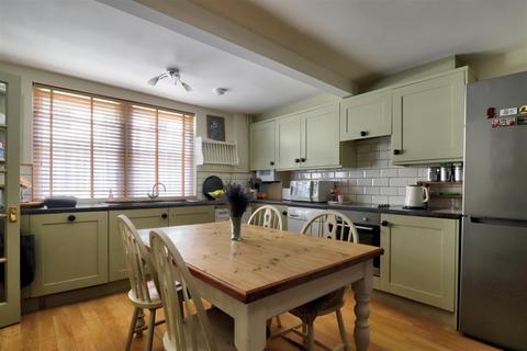 2 bedroom terraced house for sale, Palmerston Terrace, Romsey Town Centre, Hampshire