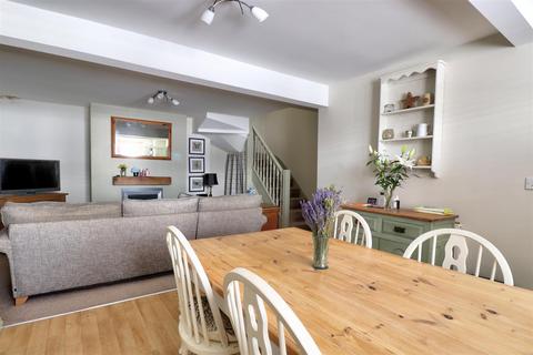 2 bedroom terraced house for sale, Palmerston Terrace, Romsey Town Centre, Hampshire