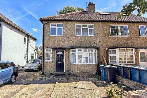 Buckingham Road, Edgware, HA8