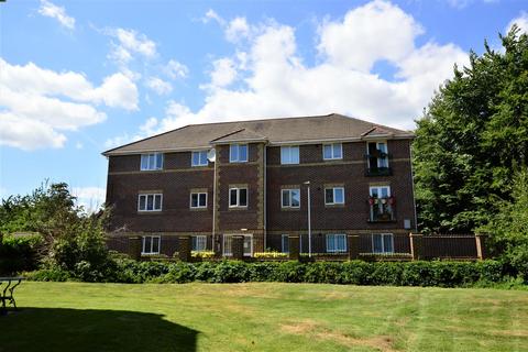 undefined, Abbotsmead Place