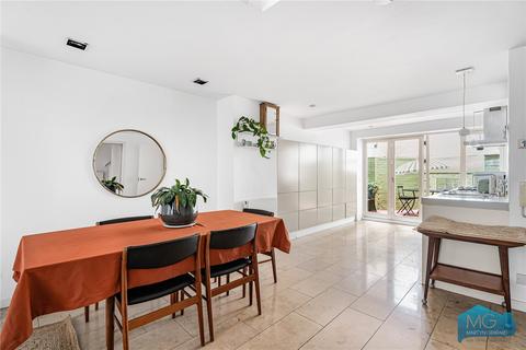 undefined, Leighton Road, London, NW5